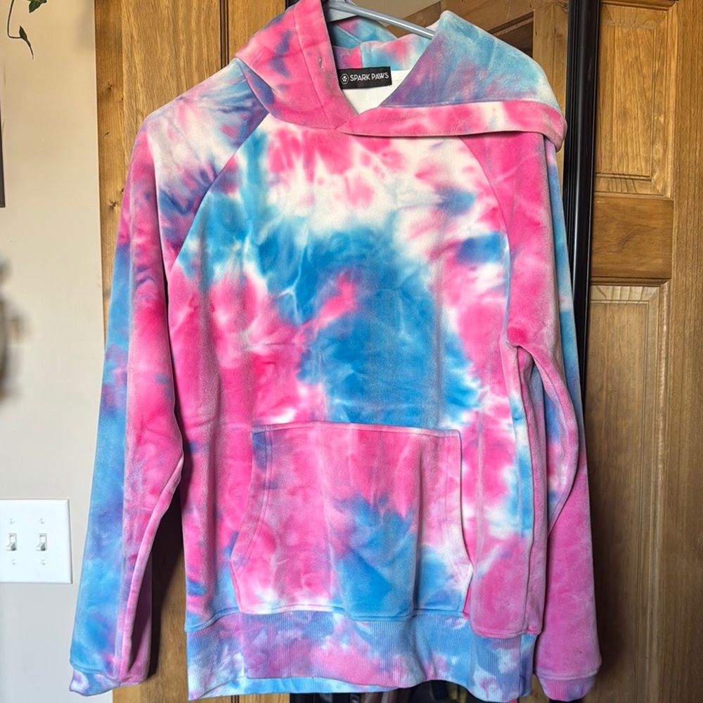 Super Soft (velvelt like) Tie-Dye Hoodie in Pink and Blue
